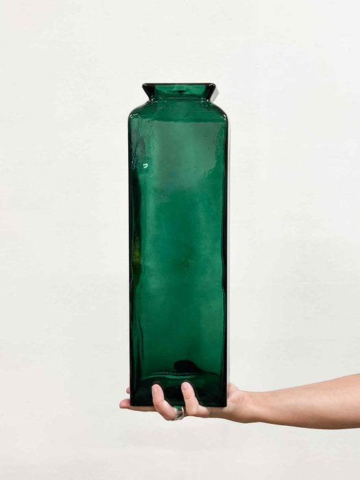 STEFANIA » Vaso in vetro trasparente a forma di bottiglia